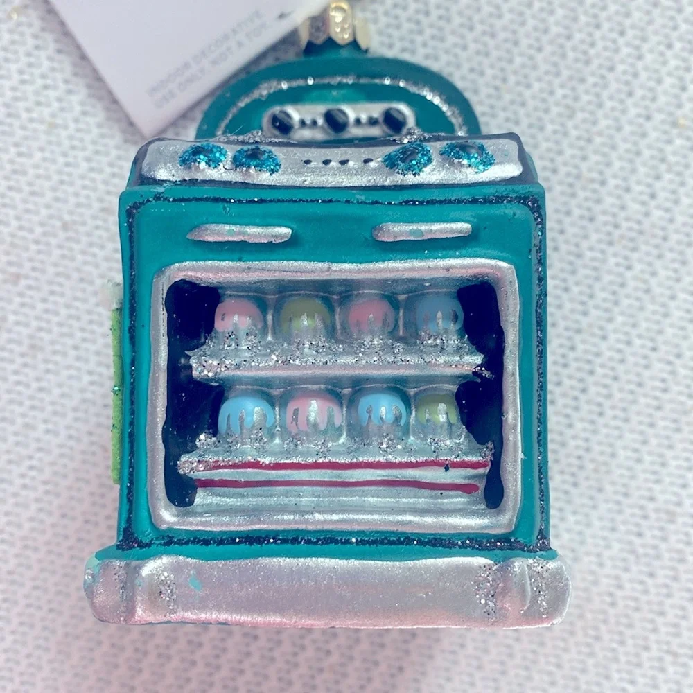 Wondershop target ornament